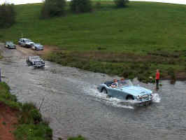 Tissington_ford. BFH 424D; RRF 384B & DCK 143C. Sunday.